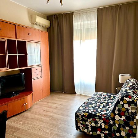 Bicocca Modern Apartment ミラノ エクステリア 写真